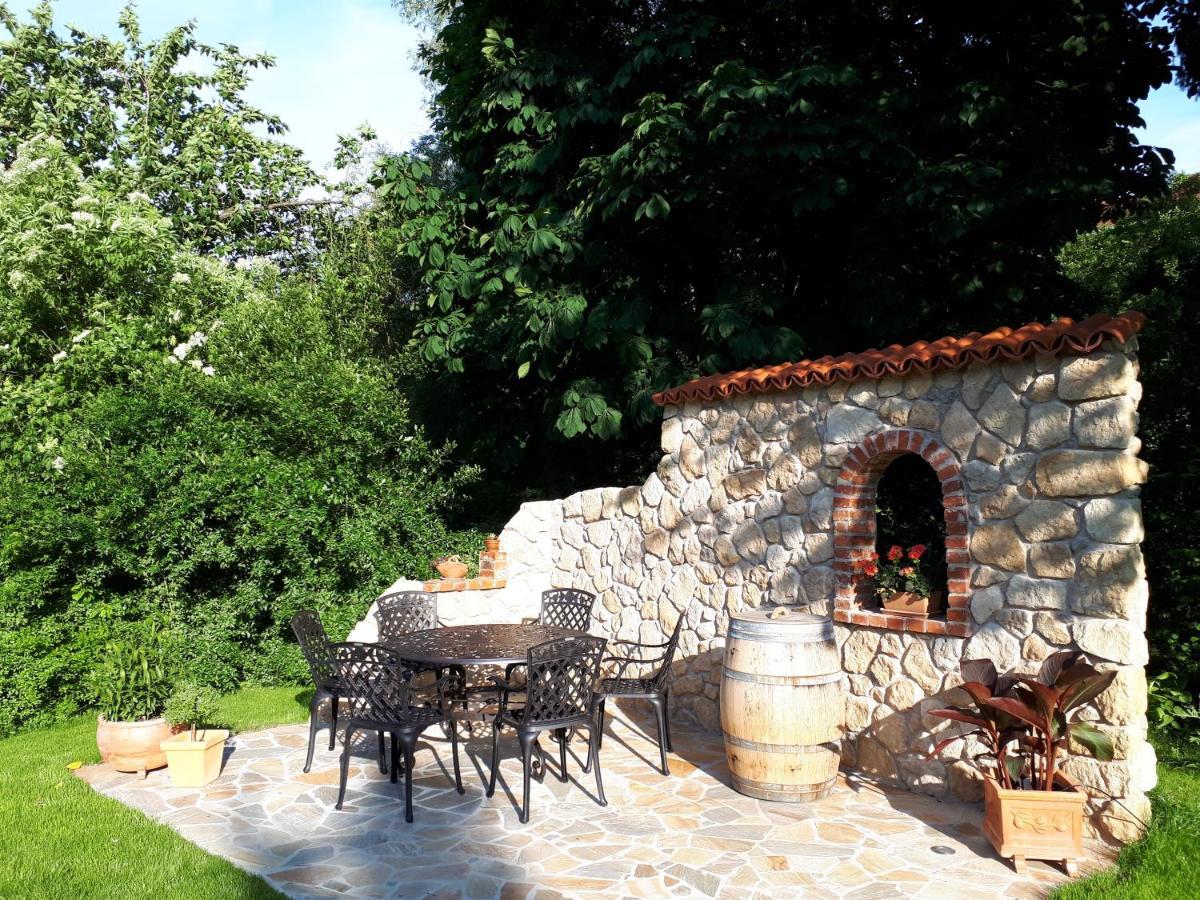 Ferienwohnung Pension Am Weinberg Mainstockheim Экстерьер фото